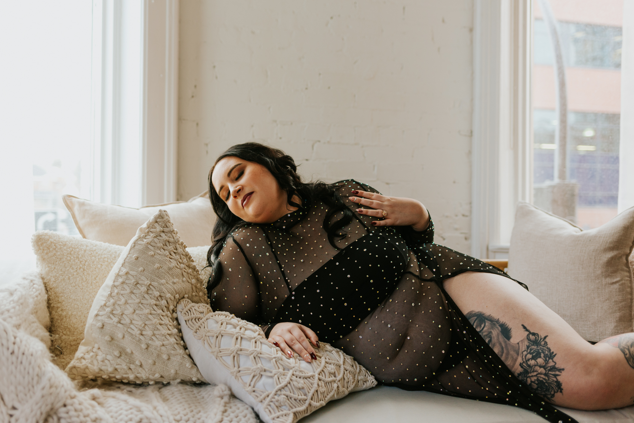 Unlocking Confidence and Empowerment: The Benefits of Doing a Boudoir ...